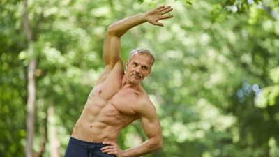 Træt af farmaven? Sådan får du hurtigt en sixpack