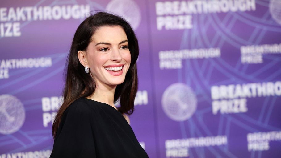 Anne Hathaway åbner op om sygdom: Var næsten blind