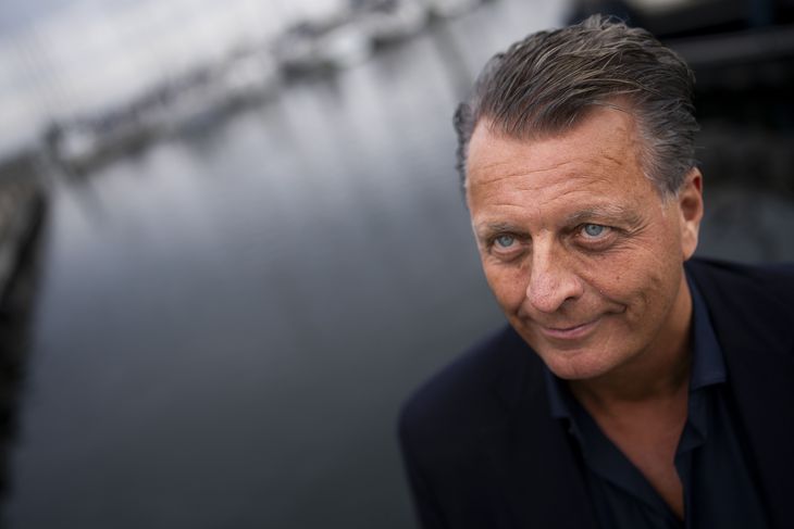 Philip Lundsgaard nåede aldrig at blive gift med sin daværende kæreste, for hurtigt tog forholdet en kedelig drejning. Efter fem år var det slut i 2025. I dag har han en ny kæreste - og er lykkelig. Foto: Anthon Unger 